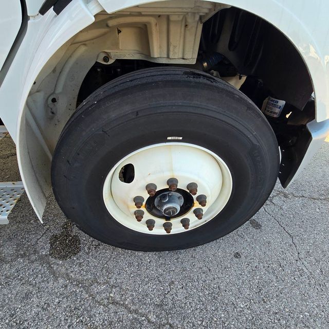 2023 Freightliner M2 106  - 22591323 - 17