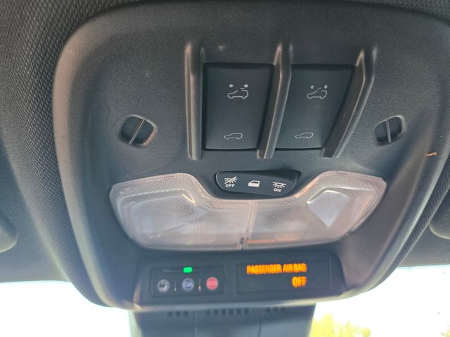 2023 GMC Canyon 4WD Crew Cab AT4 - 22922622 - 19