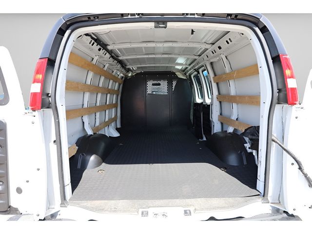 2023 GMC Savana Cargo Van RWD 2500 135" - 22870443 - 10