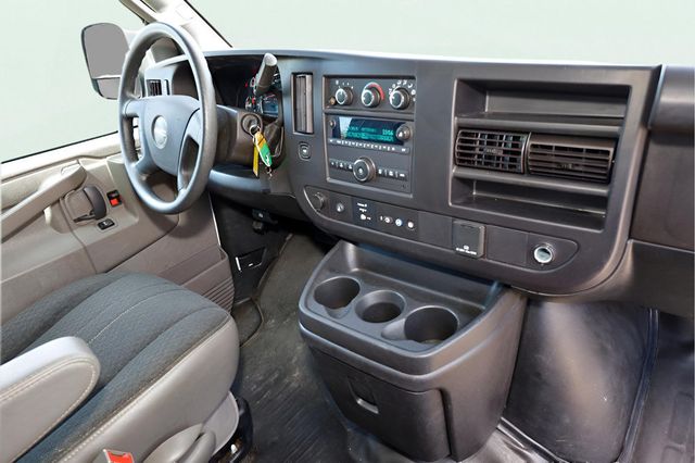2023 GMC Savana Cargo Van RWD 2500 135" - 22870443 - 20