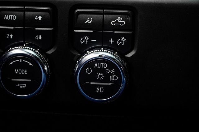 2023 GMC Sierra 1500 4WD Crew Cab 147" AT4X - 22885946 - 30