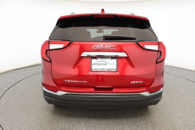 2023 GMC Terrain AWD 4dr AT4 - 22921312 - 4