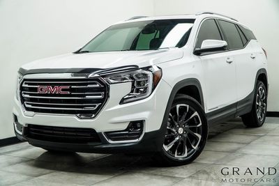 2023 GMC Terrain SLT's photo