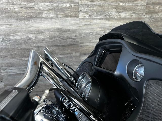 2023 Harley-Davidson FLTRX Road Glide Custom SUPER CLEAN! - 22664476 - 9