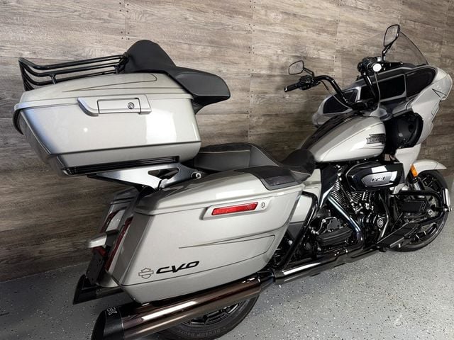 2023 Harley-Davidson FLTRXSE Road Glide CVO SUPER CLEAN! - 22892329 - 2