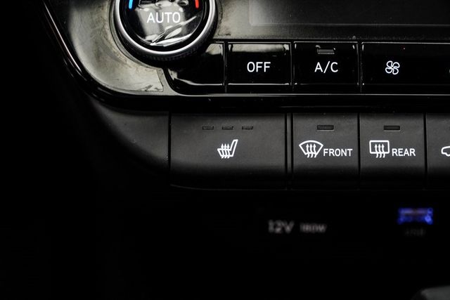 2023 Hyundai Elantra Limited IVT - 22936072 - 17