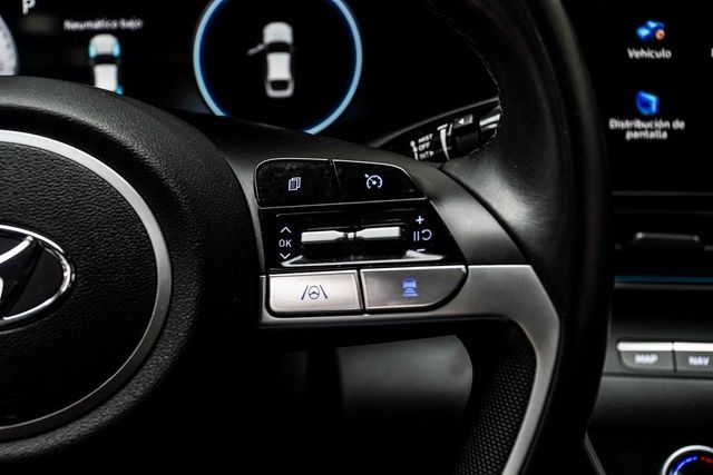 2023 Hyundai Elantra Limited IVT - 22936072 - 23