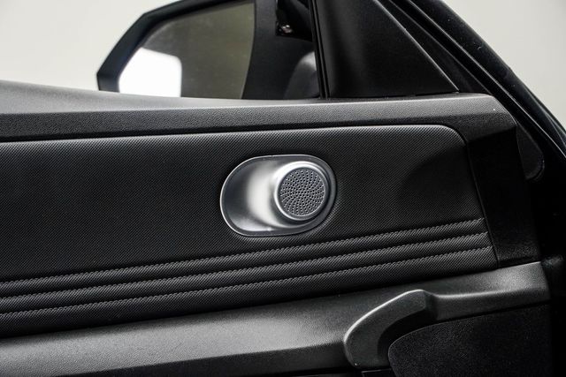 2023 Hyundai Elantra Limited IVT - 22936072 - 29