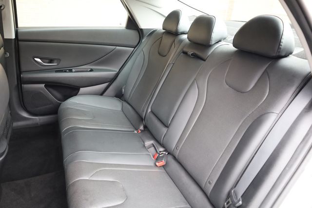 2023 Hyundai Elantra Limited IVT - 22903049 - 20