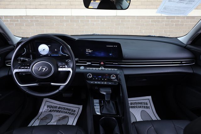 2023 Hyundai Elantra Limited IVT - 22903049 - 28