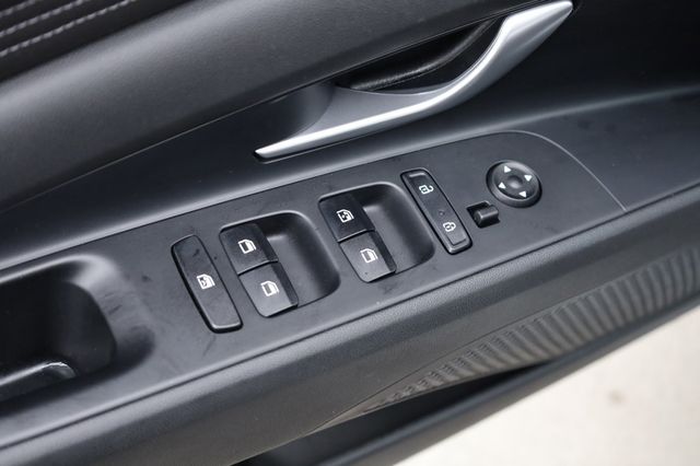 2023 Hyundai Elantra Limited IVT - 22903049 - 35