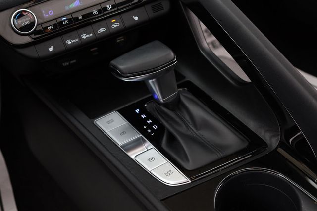 2023 Hyundai Elantra Limited IVT - 22903049 - 40