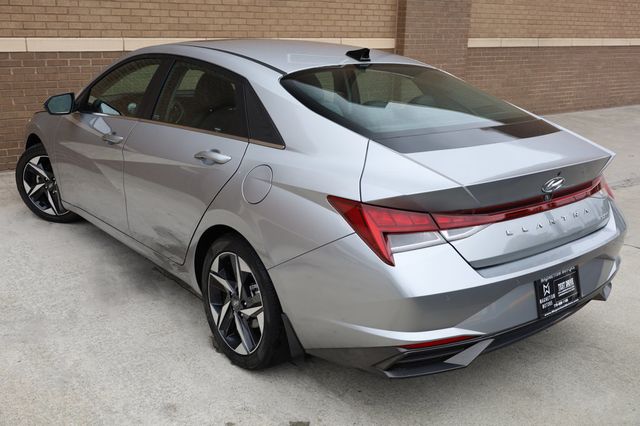 2023 Hyundai Elantra Limited IVT - 22903049 - 8