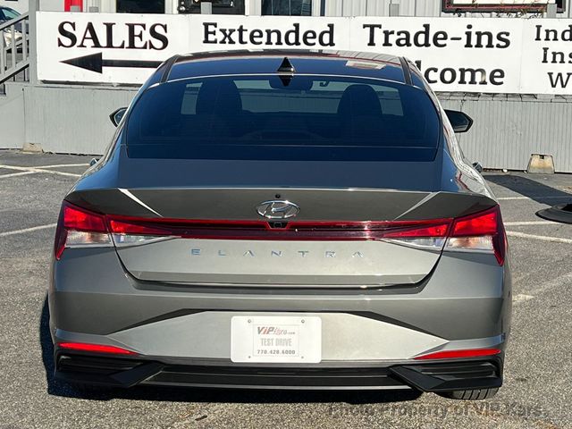 2023 Hyundai Elantra SEL IVT - 22939891 - 4