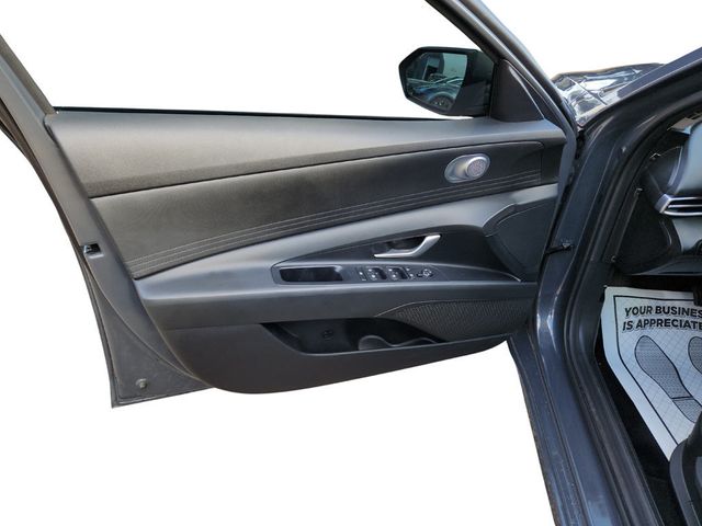 2023 Hyundai Elantra Hybrid Blue DCT - 22935406 - 21