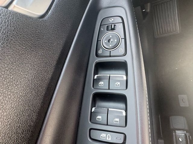 2023 Hyundai Santa Fe Limited - 22906061 - 17