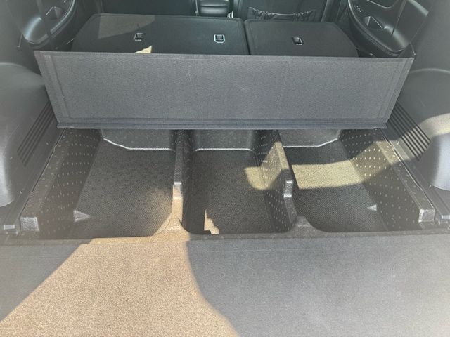 2023 Hyundai Santa Fe Limited - 22906061 - 35