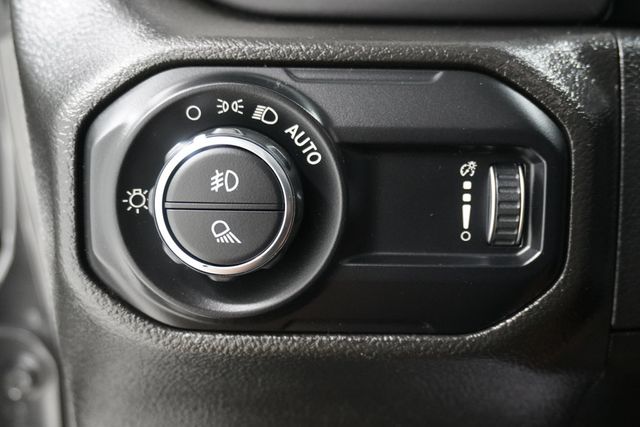 2023 Jeep Gladiator Willys 4x4 - 22875898 - 23