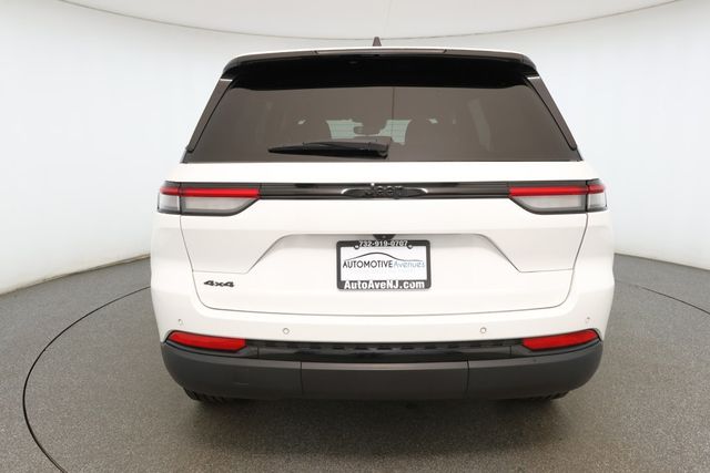 2023 Jeep Grand Cherokee Altitude 4x4 - 22923000 - 4