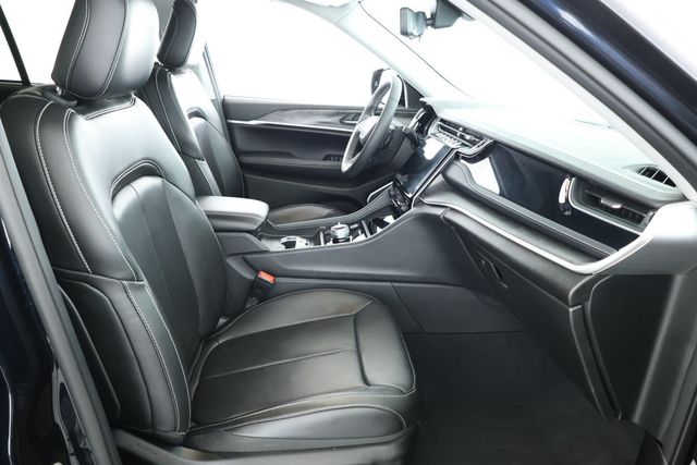 2023 Jeep Grand Cherokee 4xe 4x4 with Luxury Tech Group II & Mopar Finishing Package - 22917361 - 22