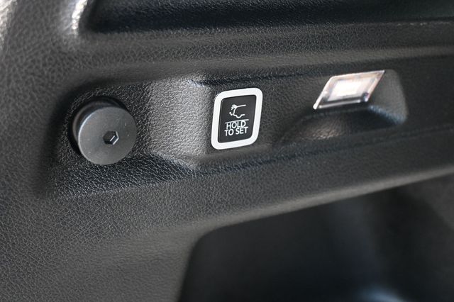 2023 Jeep Grand Cherokee L Altitude 4X4  - 22936785 - 19