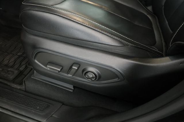 2023 Jeep Grand Cherokee L Limited 4x4 with Black Appearance Package - 22916589 - 8