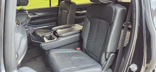 2023 Jeep Grand Wagoneer Series II Obsidian 4x4 - 22914099 - 10