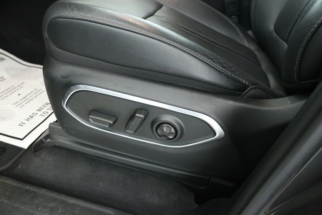2023 Jeep Wagoneer Series II 4x4 with Premium Group - 22925267 - 9