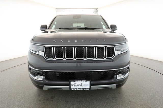 2023 Jeep Wagoneer Series II 4x4 with Premium Group - 22925267 - 1