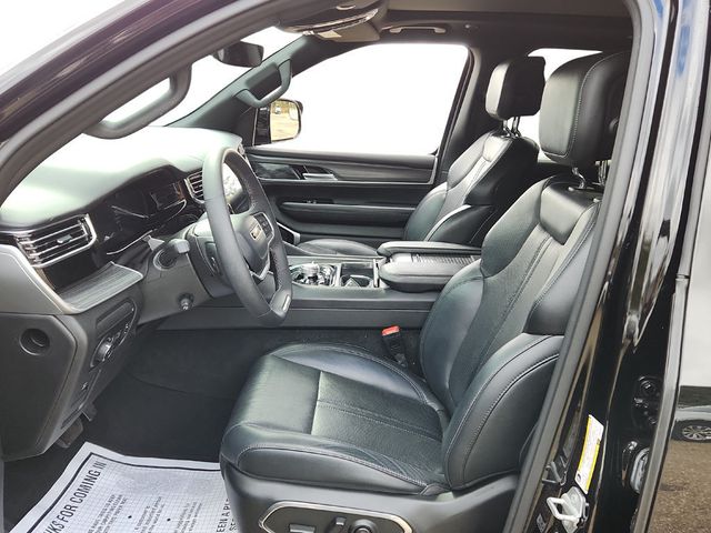 2023 Jeep Wagoneer L Series III 4x4 with Premium and Preferred Equipment Groups - 22934180 - 14
