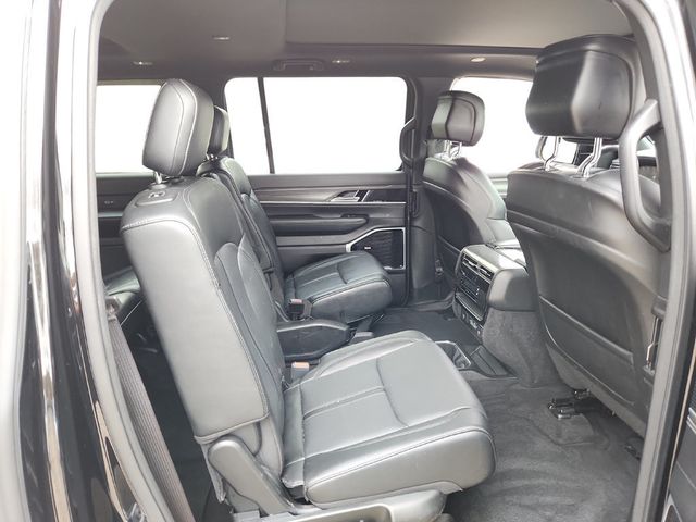 2023 Jeep Wagoneer L Series III 4x4 with Premium and Preferred Equipment Groups - 22934180 - 15