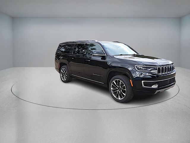 2023 Jeep Wagoneer L Series III 4x4 with Premium and Preferred Equipment Groups - 22934180 - 1