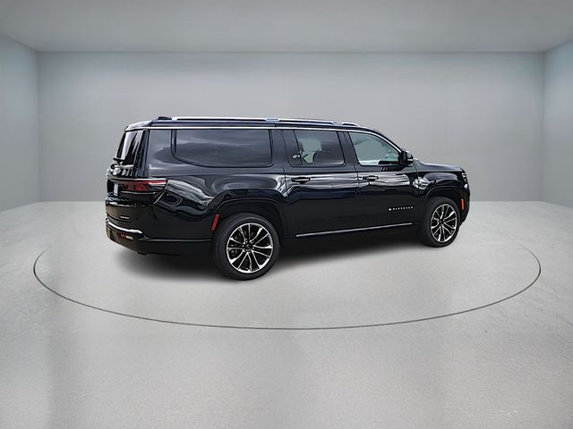 2023 Jeep Wagoneer L Series III 4x4 with Premium and Preferred Equipment Groups - 22934180 - 3