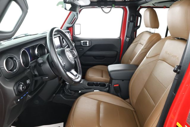 2023 Jeep Wrangler 4xe Sahara 4x4 with 3-Piece Hardtop & Cold Weather Group - 22911347 - 17