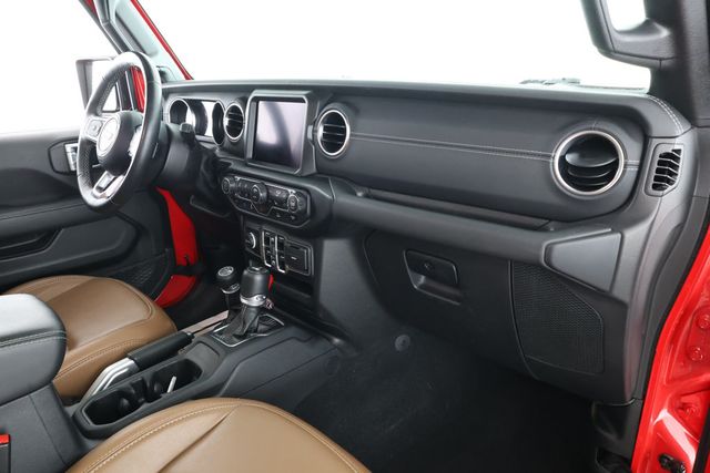 2023 Jeep Wrangler 4xe Sahara 4x4 with 3-Piece Hardtop & Cold Weather Group - 22911347 - 22