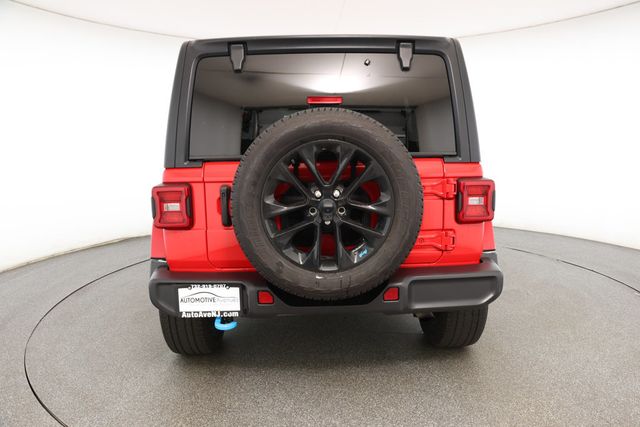 2023 Jeep Wrangler 4xe Sahara 4x4 with 3-Piece Hardtop & Cold Weather Group - 22911347 - 4