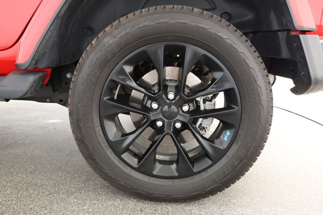 2023 Jeep Wrangler 4xe Sahara 4x4 with 3-Piece Hardtop & Cold Weather Group - 22911347 - 6