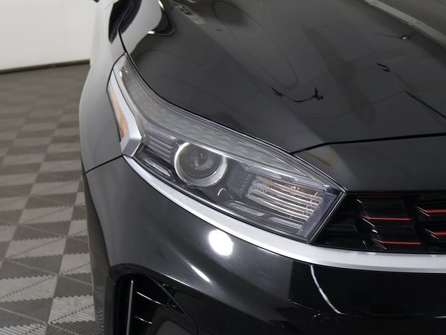 2023 Kia Forte GT-Line IVT - 22929439 - 13