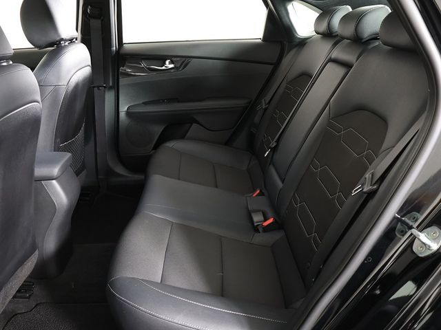 2023 Kia Forte GT-Line IVT - 22929439 - 33