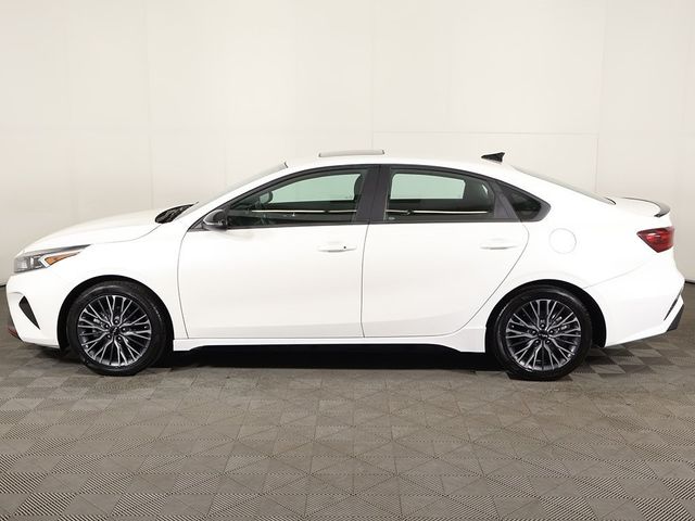 2023 Kia Forte GT-Line IVT - 22933862 - 17