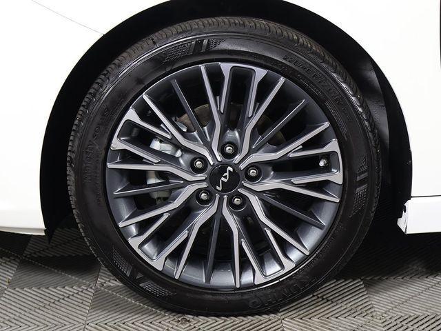 2023 Kia Forte GT-Line IVT - 22933862 - 22