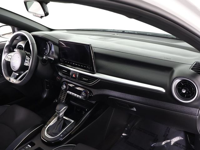 2023 Kia Forte GT-Line IVT - 22933862 - 28