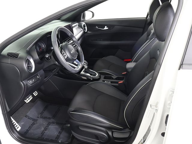 2023 Kia Forte GT-Line IVT - 22933862 - 29
