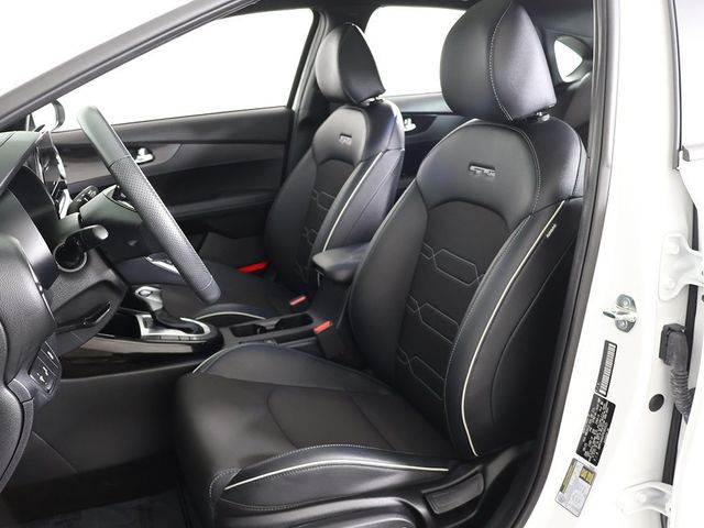 2023 Kia Forte GT-Line IVT - 22933862 - 31