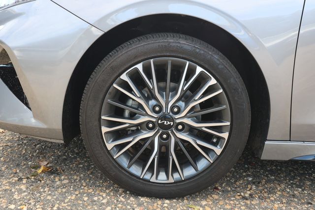 2023 Kia Forte GT-Line IVT - 22940121 - 8