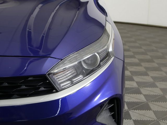 2023 Kia Forte LXS IVT - 22921456 - 12