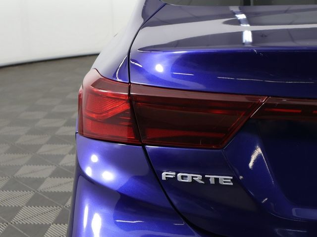 2023 Kia Forte LXS IVT - 22921456 - 13