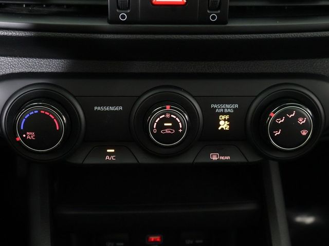 2023 Kia Forte LXS IVT - 22921456 - 43
