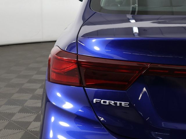 2023 Kia Forte LXS IVT - 22922170 - 13