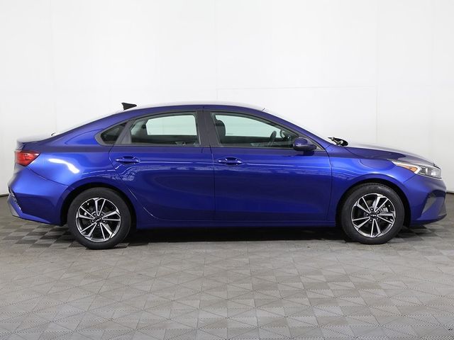 2023 Kia Forte LXS IVT - 22922170 - 16